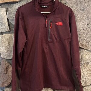 The North Face Burgundy Quarter-Zip Pullover men’s large